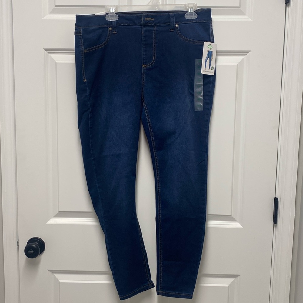 Dip Mid Rise Jeggings